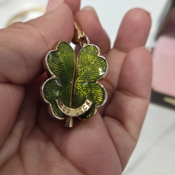Juicy Couture Green Clover Charm - Picture 2 of 6